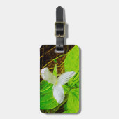 Snow Trillium a White Wilflower Abstract Bagagelabel (Voorkant verticaal)