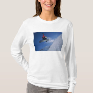 Snowboarden in Snowbird Resort, Utah (MR) T-shirt