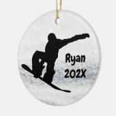 Snowboarden met kerstzwarte op sneeuw keramisch ornament (Links)