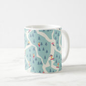 Snowboarders en skiërs rijden in het skioord. Pe Koffiemok (Voorkant rechts)