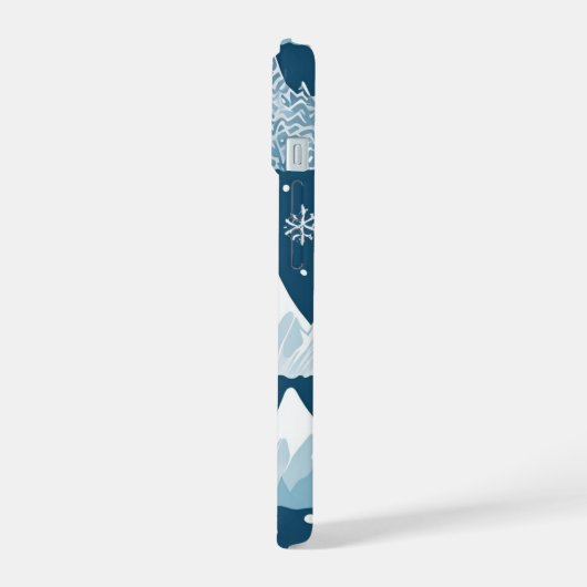 Snowcapped Bergen met Pine Trees Snowflakes iPhone 15 Case (Linkerkant)