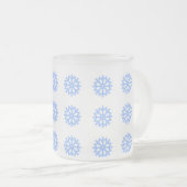 Snowflake Blue Winter Festive Pattern Matglas Koffiemok (Voorkant rechts)