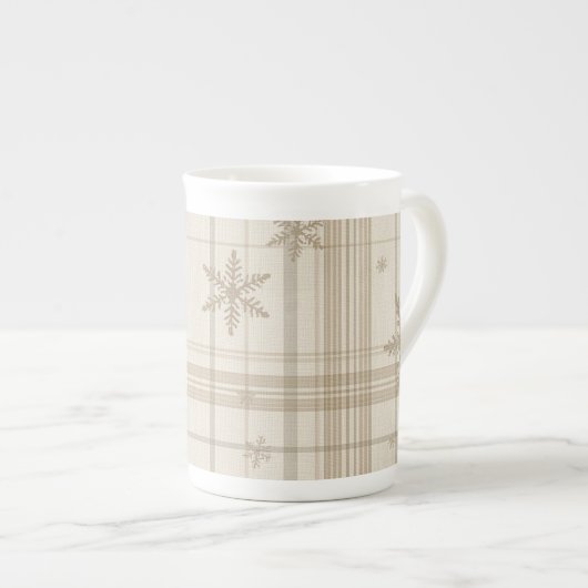 Snowflake Gingham Plaid Mug – Cozy Neutral Farm Porselein Kop (Voorkant rechts)