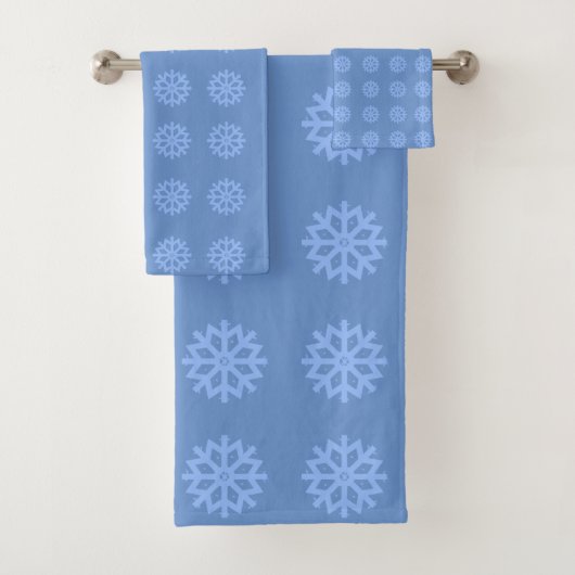 Snowflake Light Winter Pattern Bad Handdoek (Insitu)