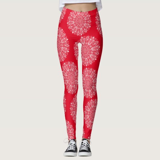 Snowflake Mandala Red en White Winter Pattern Leggings (Voorkant)