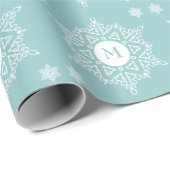 Snowflake Monogram Modern Aqua Kerstfeestdag Cadeaupapier (Rol Hoek)