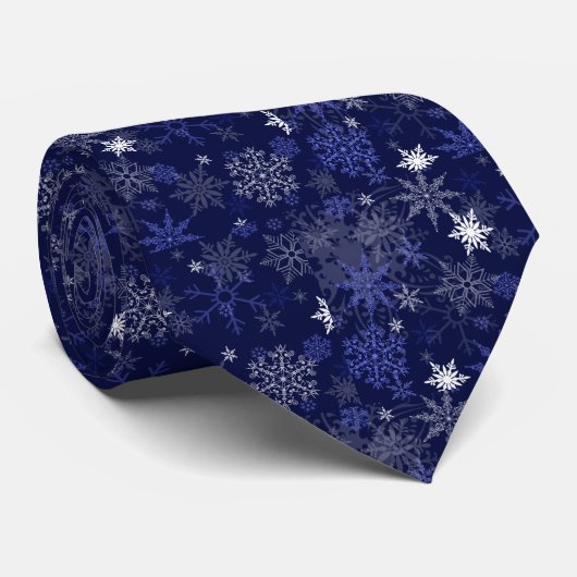 Snowflake op blauw, Kerstmis, feestdag Stropdas (Opgerold)