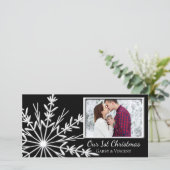 Snowflake op de zwarte eerste kerstfotokaart feestdagenkaart (Staand voorkant)