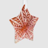 Snowflake op rode achtergrond ornament (voorkant)