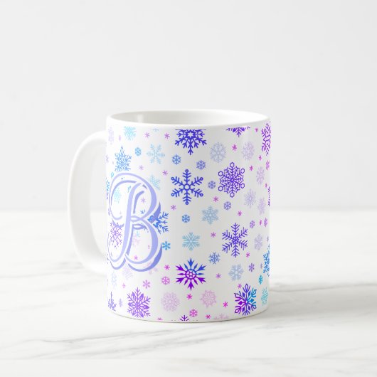Snowflake Pastel Pink and Blue Elegant Monogrammen Koffiemok (Voorkant links)