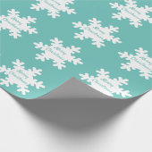 Snowflake Pattern Blauwgroen White Merry Kerstmis  Cadeaupapier (Hoek)