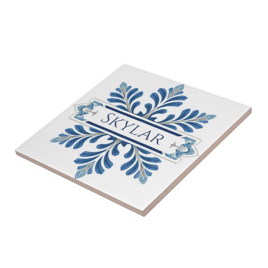 Snowflake pattern blue & white holiday custom name tegeltje (Zijkant)