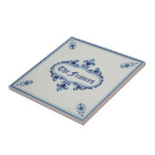 Snowflake pattern blue & white holiday custom name tegeltje (Zijkant)