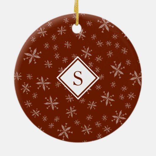 Snowflake Pattern Monogrammed Red Kerstmis Keramisch Ornament (Achterkant)