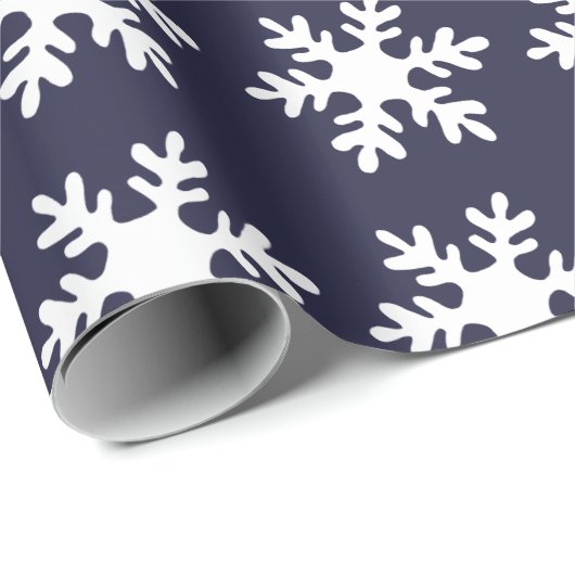 Snowflake Pattern Navy Blue Holiday Cadeaupapier (Rol Hoek)