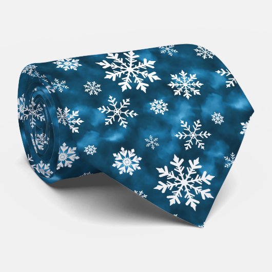 Snowflake Pattern On Icy Cool Winter Blue Stropdas (Opgerold)