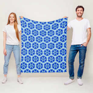 Snowflake Quit Pattern - Cobalt Blue en White Fleece Deken