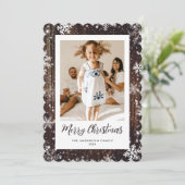 Snowflake Rustic Wood Foto Vrolijke Kerst Kaart (Staand voorkant)