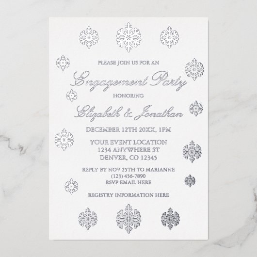 Snowflake Winter Engagement Party Folie Uitnodiging (Voorkant)
