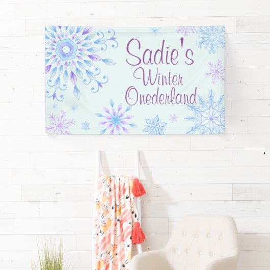 Snowflake Winter One-Derland First Birthday Spandoek (Insitu)