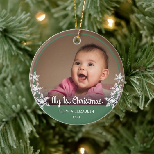 Snowflakes Baby's eerste kerstfoto Groen Keramisch Ornament (Boom)