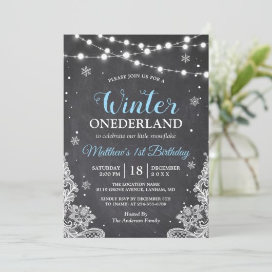 Snowflakes Chalkboard Lace Baby First Birthday Kaart (Staand voorkant)