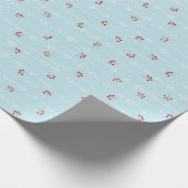 Snowflakes en rode bessen winterpatroon sherpa b cadeaupapier (Hoek)