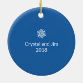 Snowflakes Engaged Ornament (Achterkant)