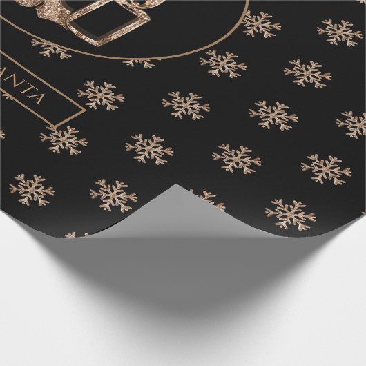Snowflakes Kandles Holly Black en Gold Kerstmis Cadeaupapier (Hoek)