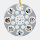 Snowflakes Monogram Getrouwd 1e Kerstmis 8 Foto Keramisch Ornament (Voorkant)
