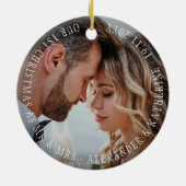 Snowflakes Monogram Getrouwd 1e Kerstmis 8 Foto Keramisch Ornament (Achterkant)