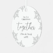 Snowflakes ons eerste kerstfeest samen script metalen ornament (Voorkant links)