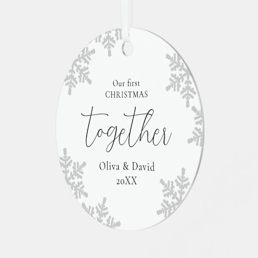 Snowflakes ons eerste kerstfeest samen script metalen ornament (Voorkant links)