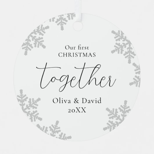 Snowflakes ons eerste kerstfeest samen script metalen ornament (Voorkant)