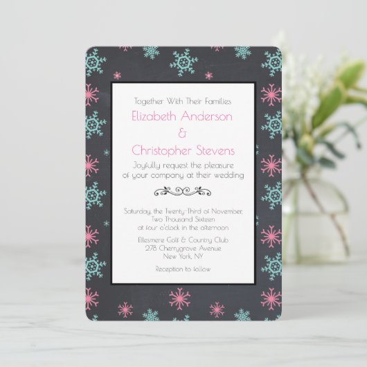 Snowflakes op Black Classy Wintery Wedding Invite Kaart (Staand voorkant)