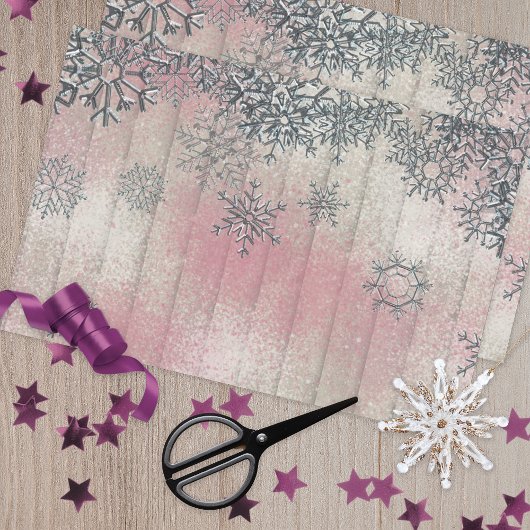 Snowflakes op kerstmis met hout tissuepapier