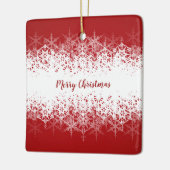 Snowflakes op rode kerst keramisch ornament (Links)