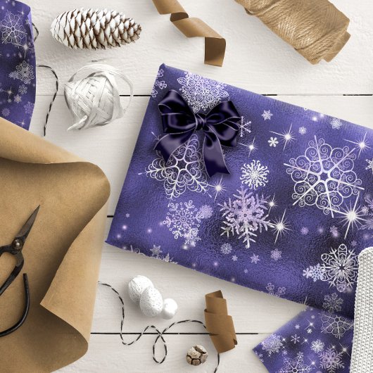 Snowflakes Patroon Violet ID846 Cadeaupapier