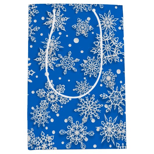 Snowflap-blauw met feestelijk kerstsnoeppatroon medium cadeauzakje (Voorkant)