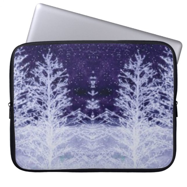 Snowing Winter Night Laptop Sleeve (Voorkant)