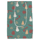 Snowman & Christmas Icons Pattern- Playful Holiday Medium Cadeauzakje (Achterkant)