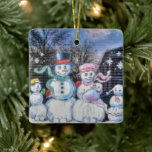 Snowman Familie Keramisch Ornament<br><div class="desc">Snowman Familie geschilderd op Ozarks Federal Bank raam in Ironton,  Missouri</div>