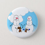 Snowman Familie Ronde Button 5,7 Cm<br><div class="desc">* Snowmen year round Celebrating folidays and special events. ***** Christmas Snowman Family Holiday Pin Back Button by I_Love_Xmas at Zazzle / #Gravityx9 * This round button is available in several size options and square buttons. * Christmas budget gift ideas * gifts under $10 * inexpensive Christmas gifts * small...</div>