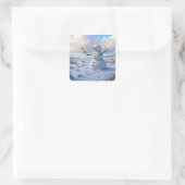 Snowman Holding a White Daisy Vierkante Sticker (Tas)