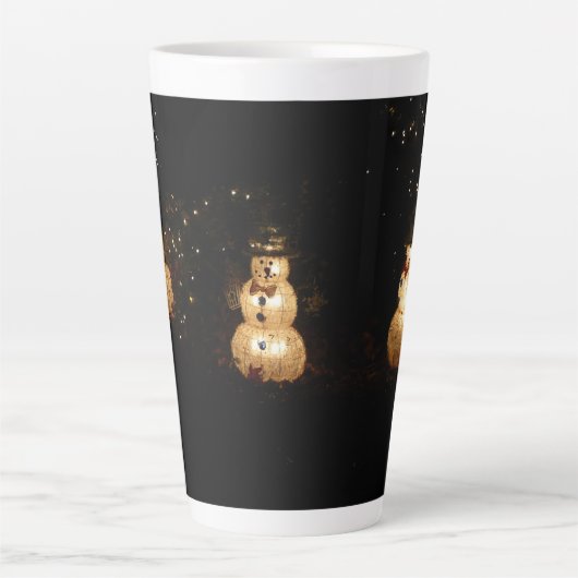 Snowman Holiday Light Display Latte Mok (Voorkant)