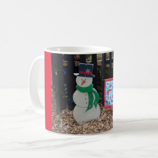 Snowman in de winter voor Kerstmis Koffiemok (Voorkant links)