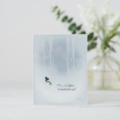 Snowman-kerstcadeautjes lopen in de SnowyWoods Feestdagenkaart (Staand voorkant)