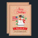 Snowman met de Amerikaanse vlag Flag Kraft Paper K Feestdagenkaart<br><div class="desc">Vrolijk kerstfeest. Grappig Snowman met U.S. Flag en Kraft Paper texture effect achtergrond Kerstmis Flat Wenskaarten met gepersonaliseerde namen,  groettekst en jaar. Overeenkomende kaarten en cadeaus beschikbaar in de categorie Kerstmis en Nieuw jaar van onze winkel.</div>
