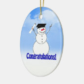 Snowman met diploma afstuderen keramisch ornament (Links)