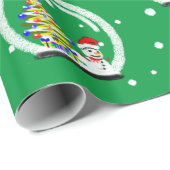 Snowman met kerstboom in een sneeuwWereldbol wrapp Cadeaupapier (Rol Hoek)
